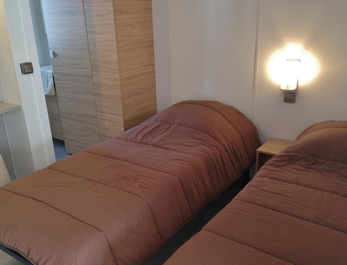 Camping Le Dauphin Hotel Saint-Georges-de-Didonne ภายนอก รูปภาพ